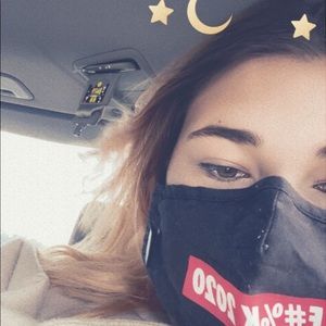 Meet your Posher, Darcy